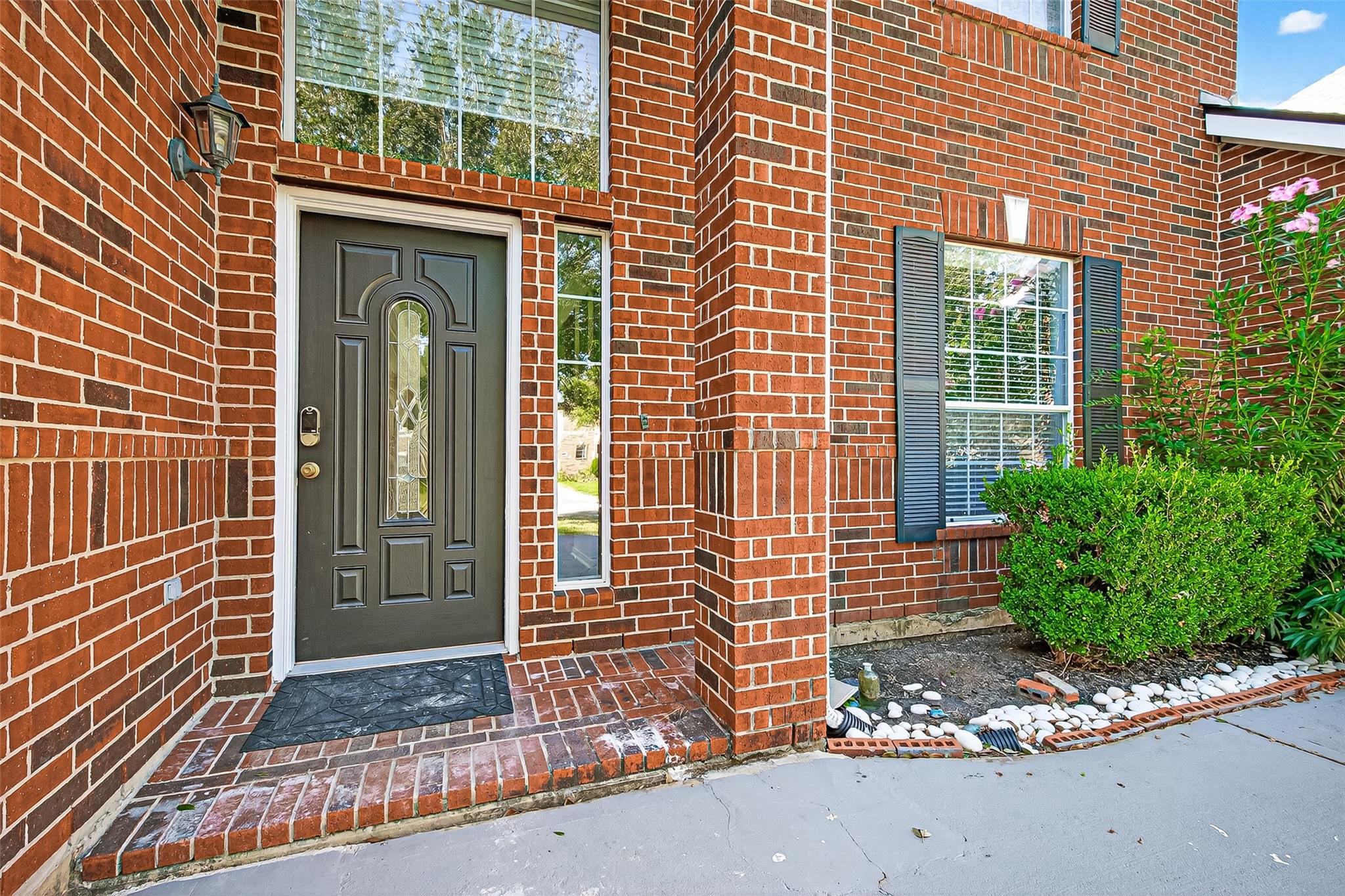 1903 Amber Trail Lane