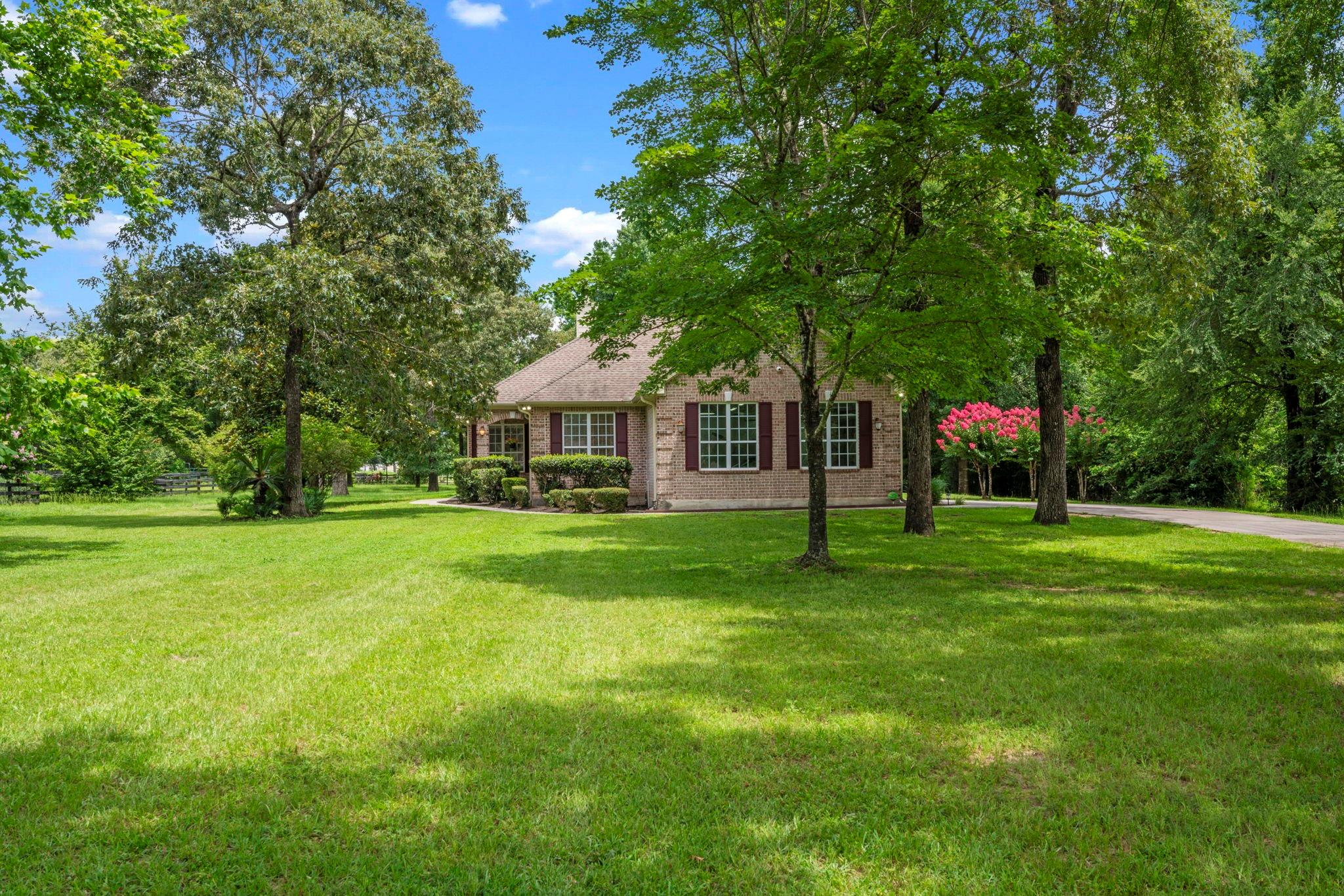 7538 Lorna Road
