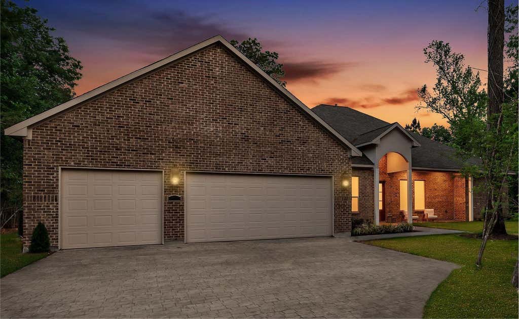 Photo of 25102 Ashley Trace Court, Tomball, TX 77375 (MLS # 69324221)