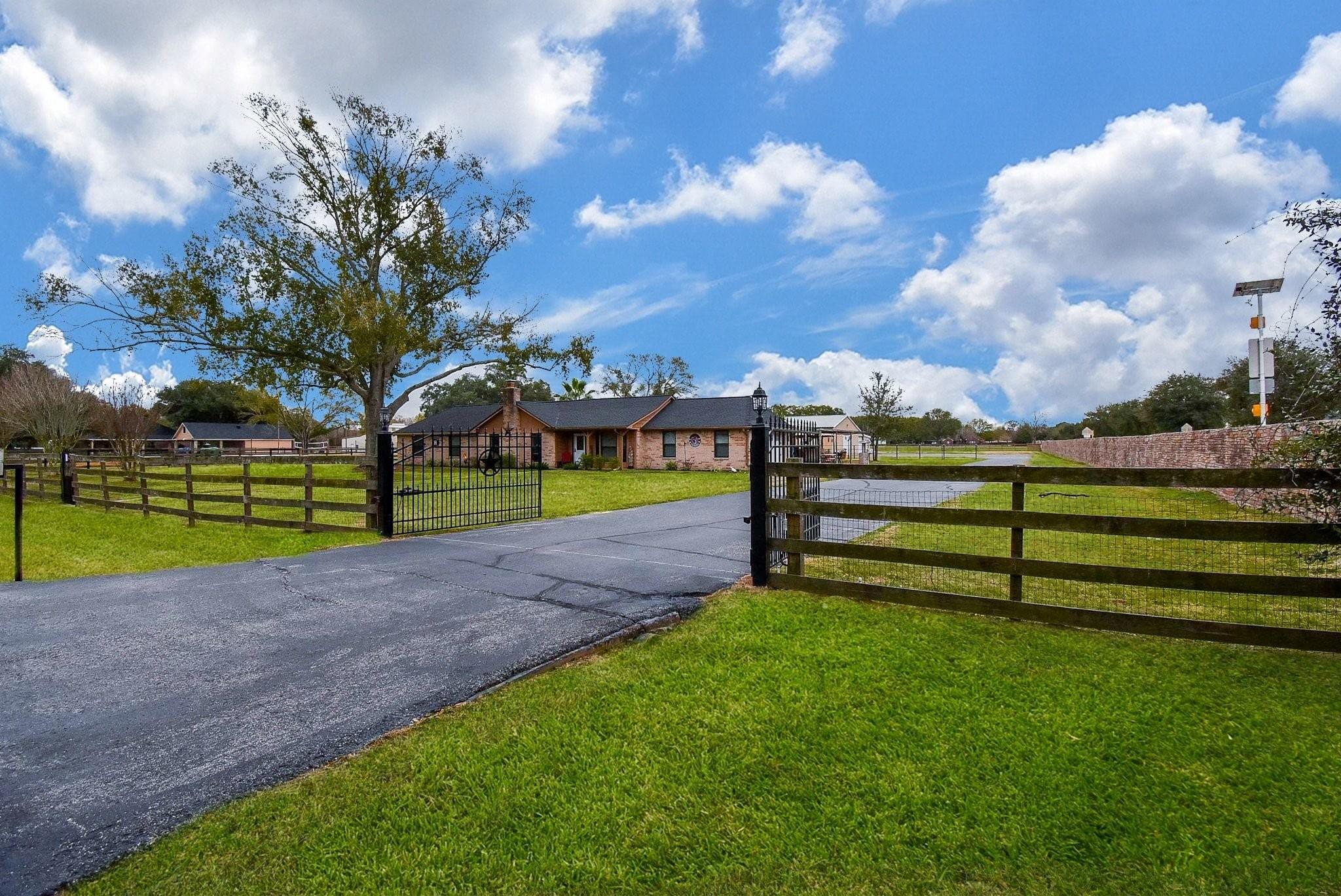 16203 Ladino Run Street