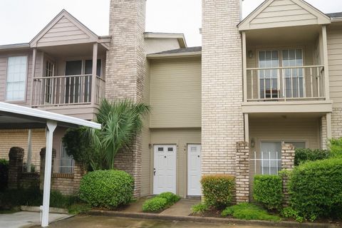 Photo of 7575 Cambridge Street #3302, Houston, TX 77054 (MLS # 91512107)