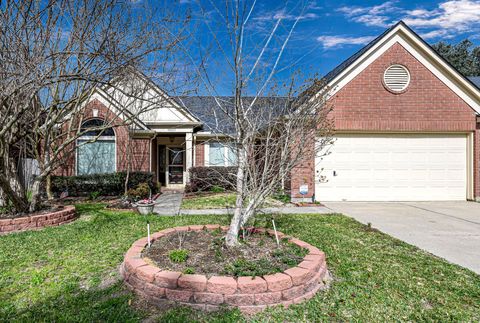 Photo of 18062 Golden Ridge Drive, Houston, TX 77084 (MLS # 6275893)
