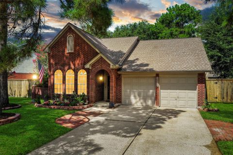 Photo of 16014 Royal Garden Drive, Houston, TX 77095 (MLS # 20995288)