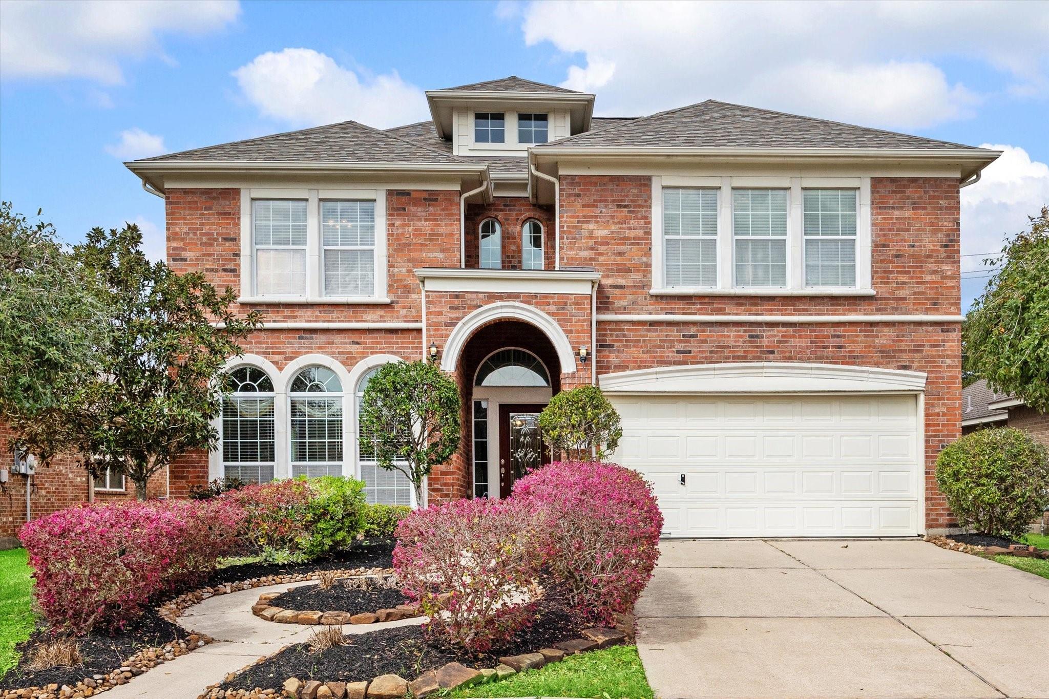 2088 Silverthorn Lane