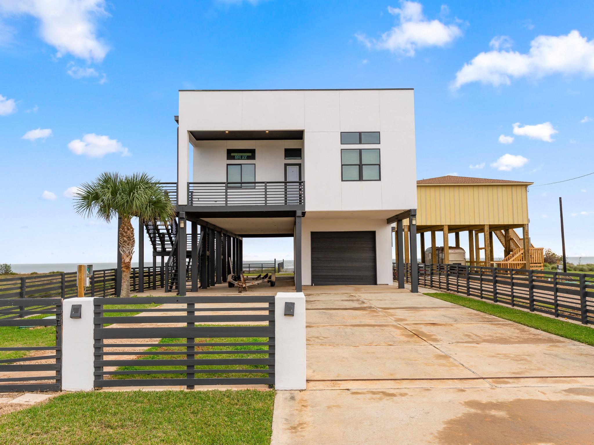 1402 County Road 230 230