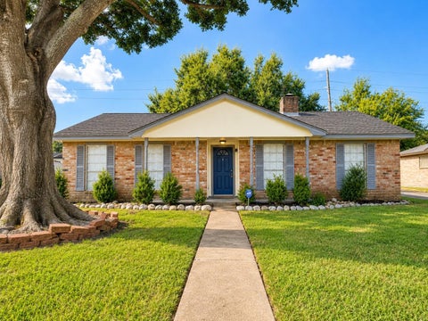 Photo of 11427 Brook Meadows Lane, Meadows Place, TX 77477 (MLS # 51154987)