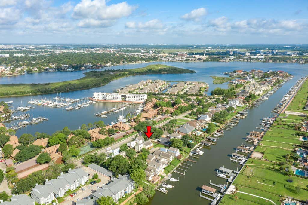 Photo of 2402 Intrepid Way, League City, TX 77573 (MLS # 78567927)