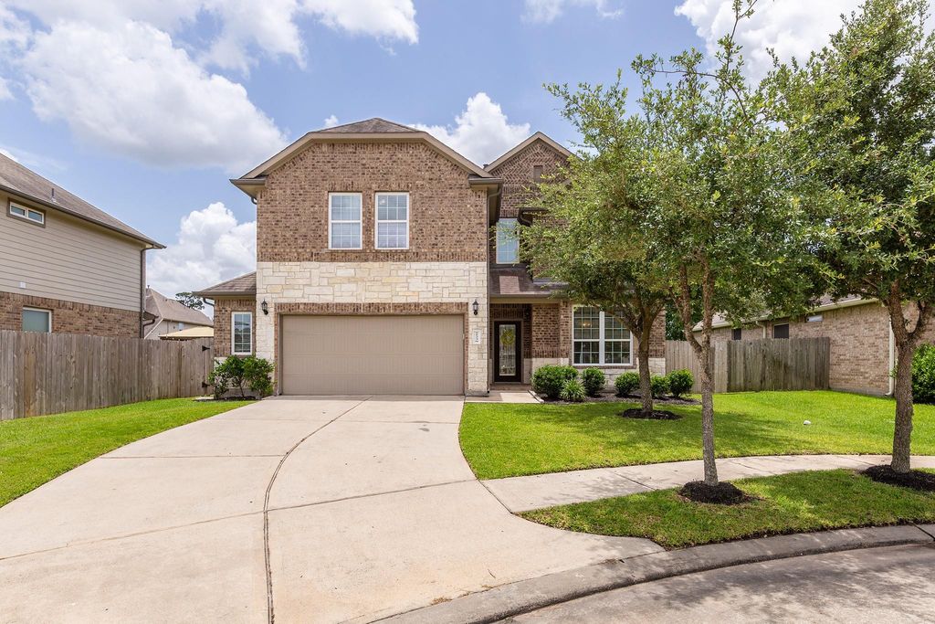 Photo of 21230 Lily Springs Drive, Porter, TX 77365 (MLS # 28089043)