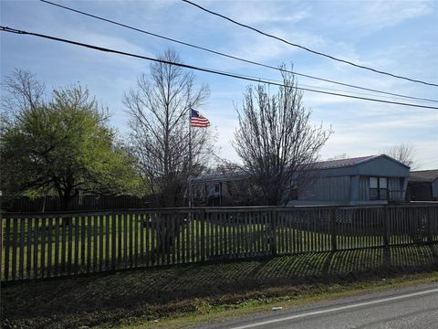 Photo of 14134 Brownsville Street, Houston, TX 77015 (MLS # 74706197)
