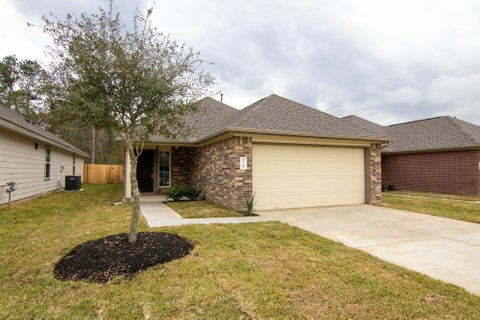 Photo of 3712 Alexus Drive, Conroe, TX 77301 (MLS # 49261594)