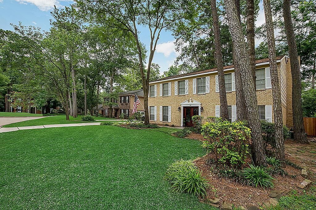 Photo of 11 Berryfrost Lane, The Woodlands, TX 77380 (MLS # 94774248)