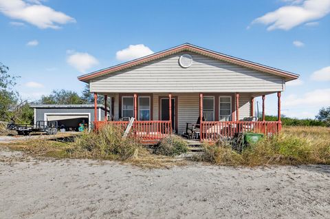Photo of 7807 County Road 2431, Sinton, TX 78387 (MLS # 8424691)