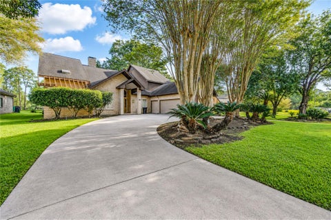 Photo of 8015 Rebawood Drive, Humble, TX 77346 (MLS # 48382434)