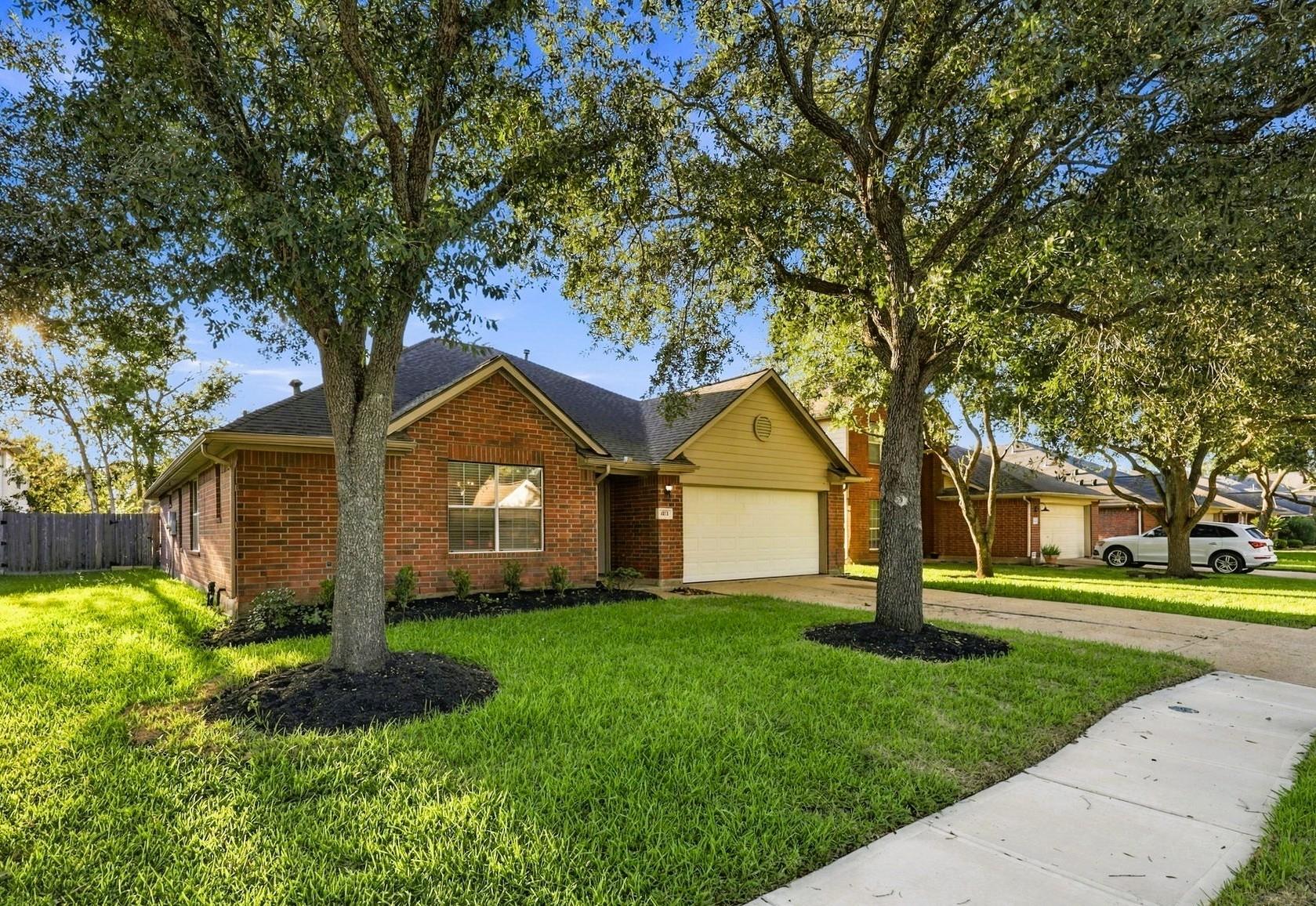 4112 Merlet Drive