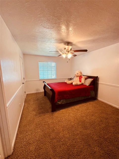 Tiny photo for 11306 Lovebird Lane, Houston, TX 77067 (MLS # 46725914)