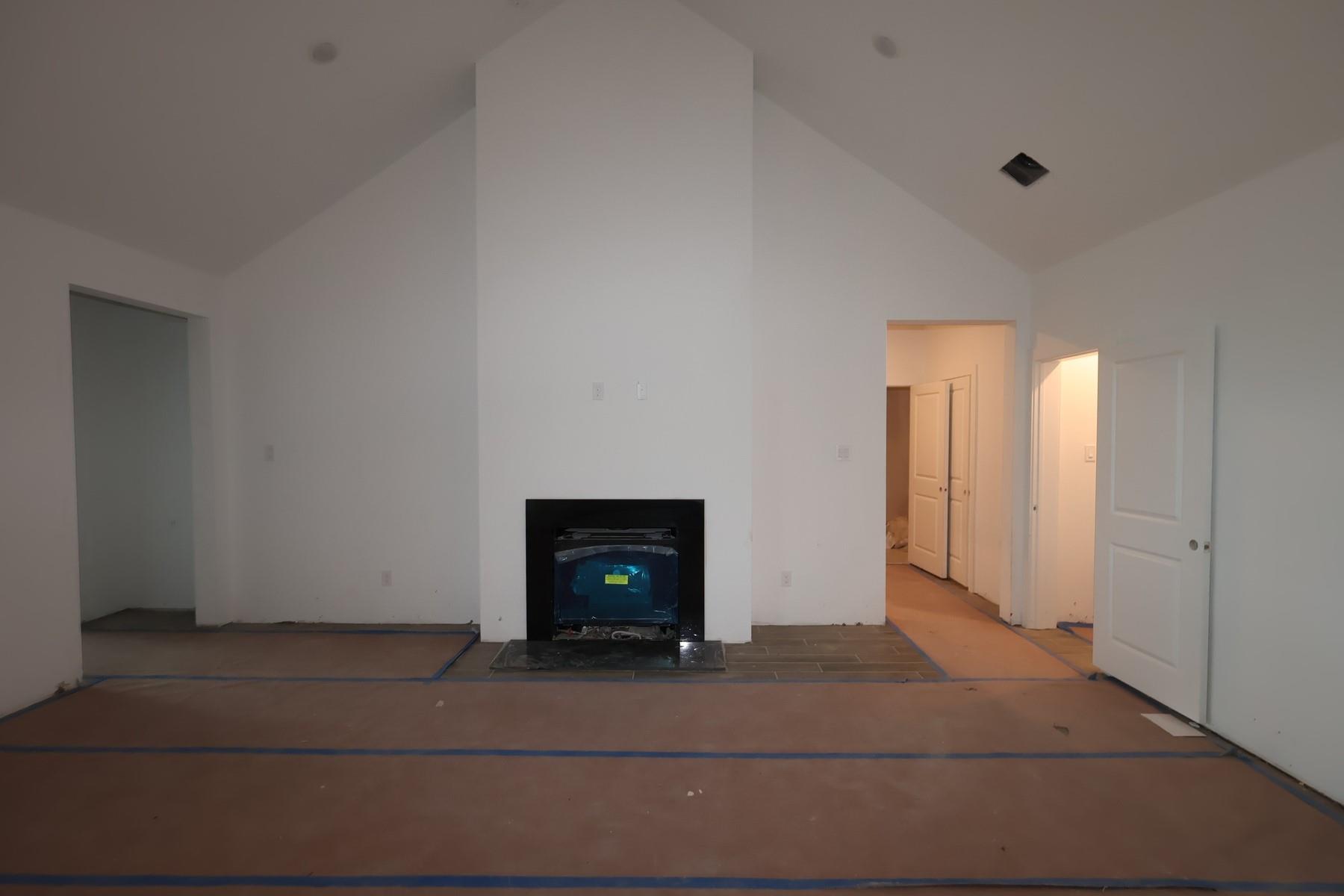 12226 Old Fashion Circle
