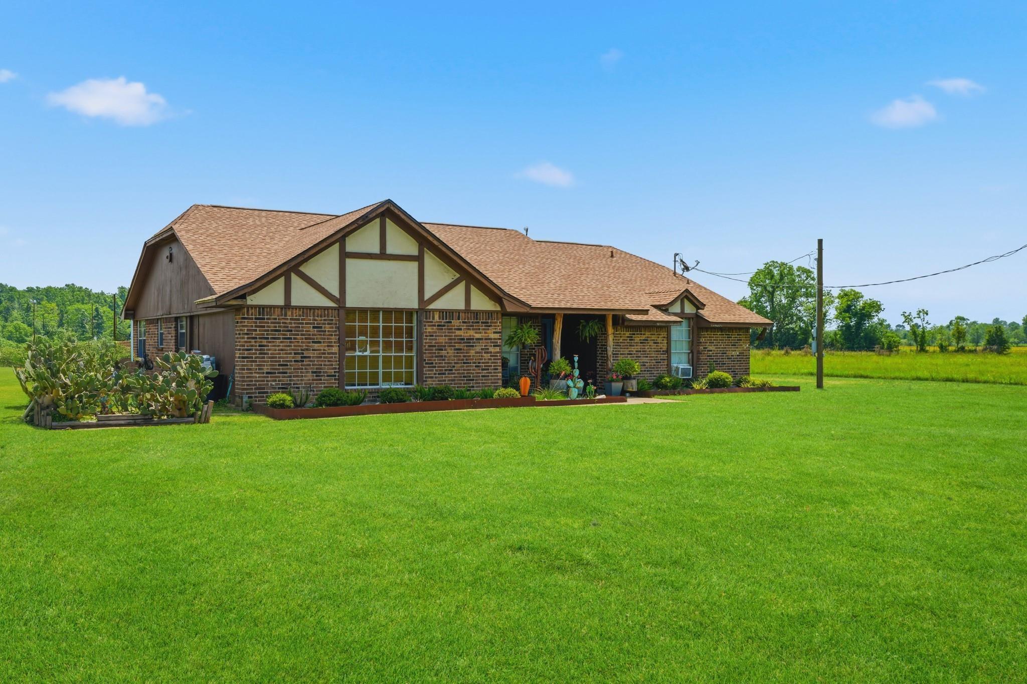 597 County Road 612