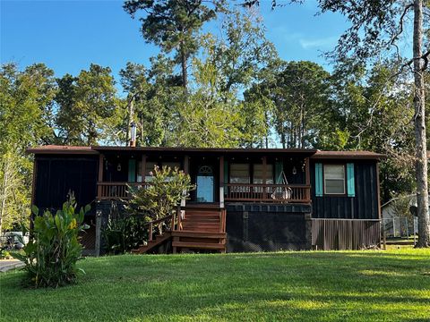 Photo of 523 Beechridge Loop, Hemphill, TX 75948 (MLS # 74073369)