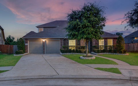Photo of 4639 Regal Shadow Lane, Sugar Land, TX 77479 (MLS # 98375162)