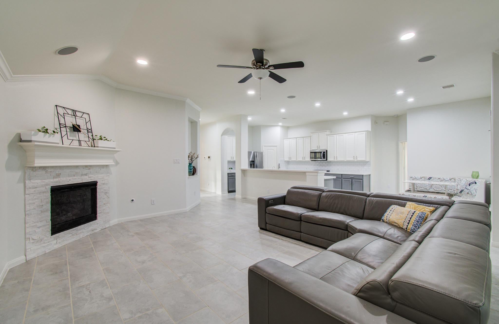 4639 Regal Shadow Lane