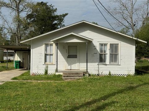 Photo of 500 Tanner Avenue, Cleveland, TX 77327 (MLS # 54919537)