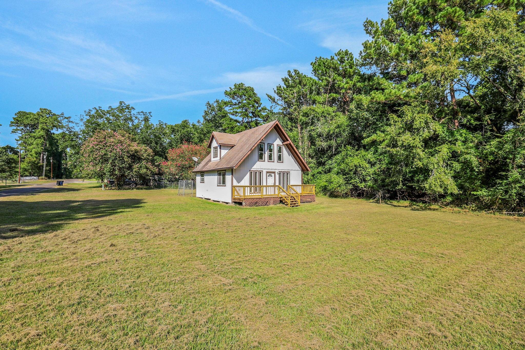 701 Mockingbird Hills
