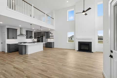 Photo of 303 Boulden Court, Sealy, TX 77474 (MLS # 80842905)