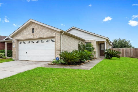 Homes For Rent - 3023 Ribbon Creek Way<br/> Spring, TX 77389