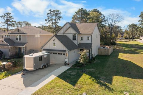 Photo of 14377 S Summerchase Circle, Willis, TX 77318 (MLS # 91196549)