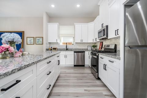 Tiny photo for 4926 Wunder Way Way, Houston, TX 77069 (MLS # 14579673)