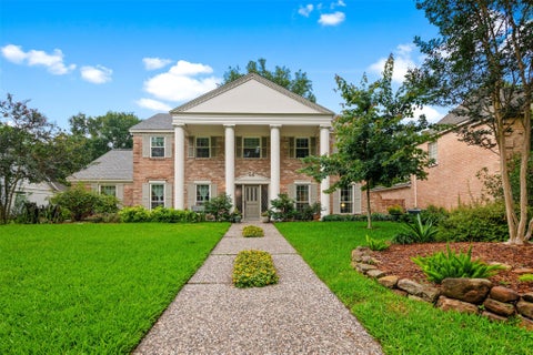 Photo of 5510 Court Of York, Houston, TX 77069 (MLS # 26159980)