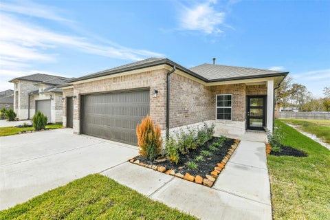 Photo of 245 Harlingen Drive, Magnolia, TX 77354 (MLS # 86756386)