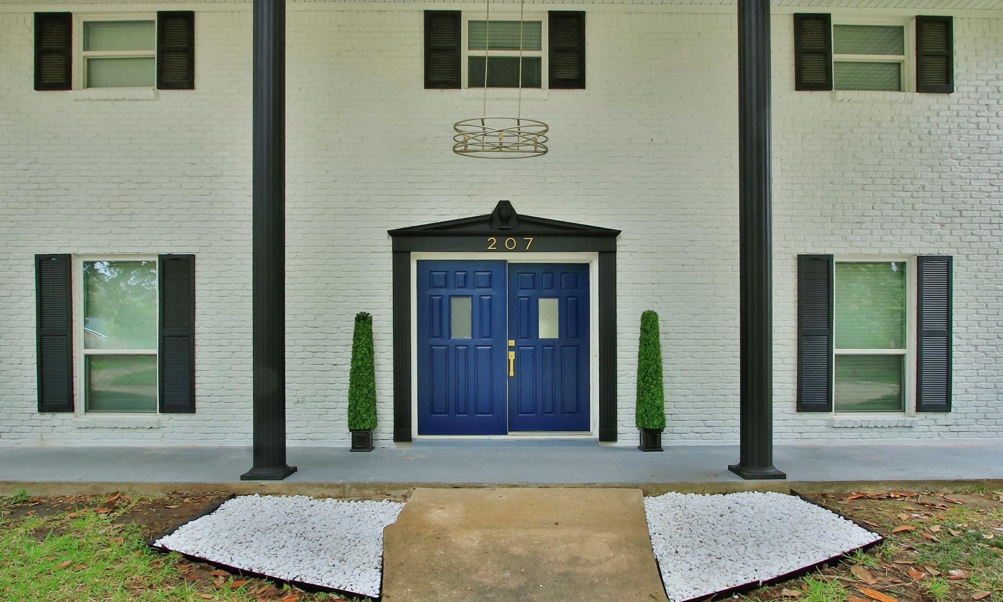 207 Burgundy Lane