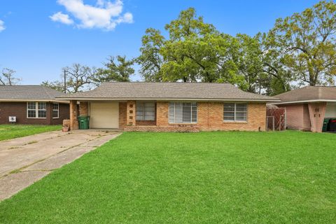 Photo of 9315 Laura Koppe Road, Houston, TX 77078 (MLS # 39496545)