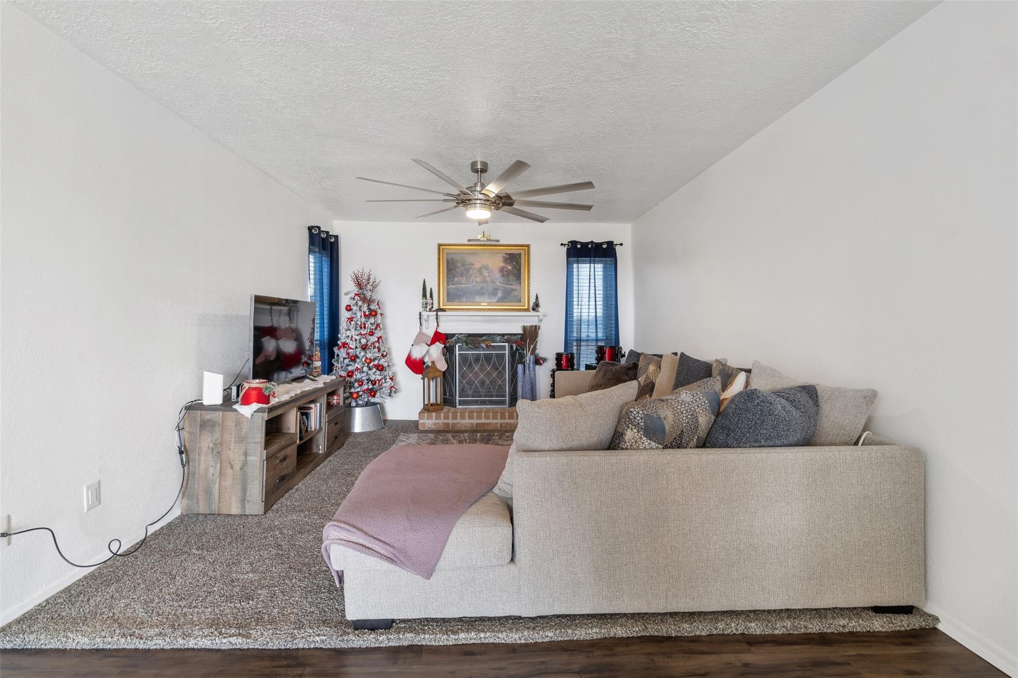 7600 Emmett F Lowry Expressway 1102