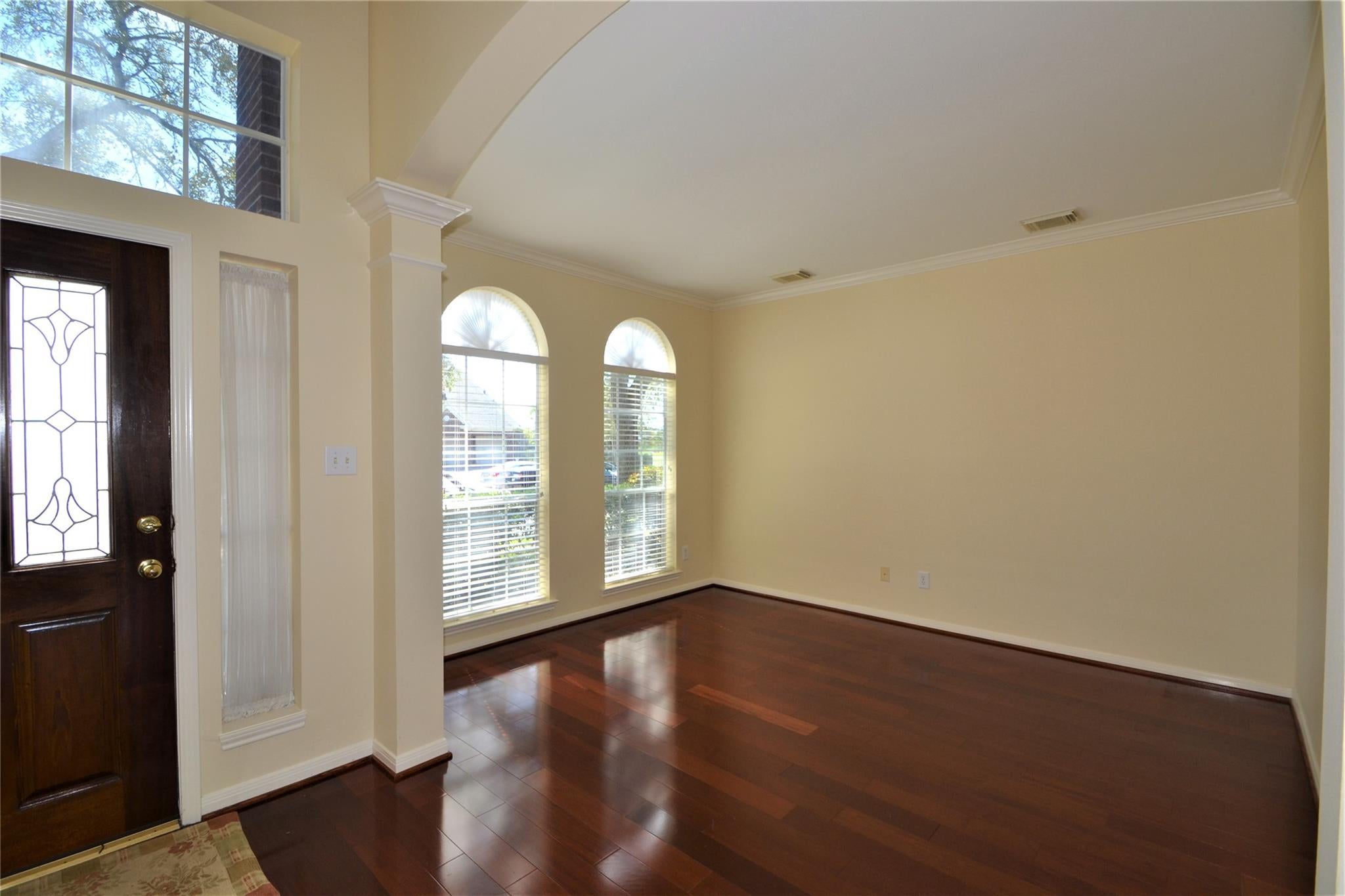 1711 Emma Cove Court