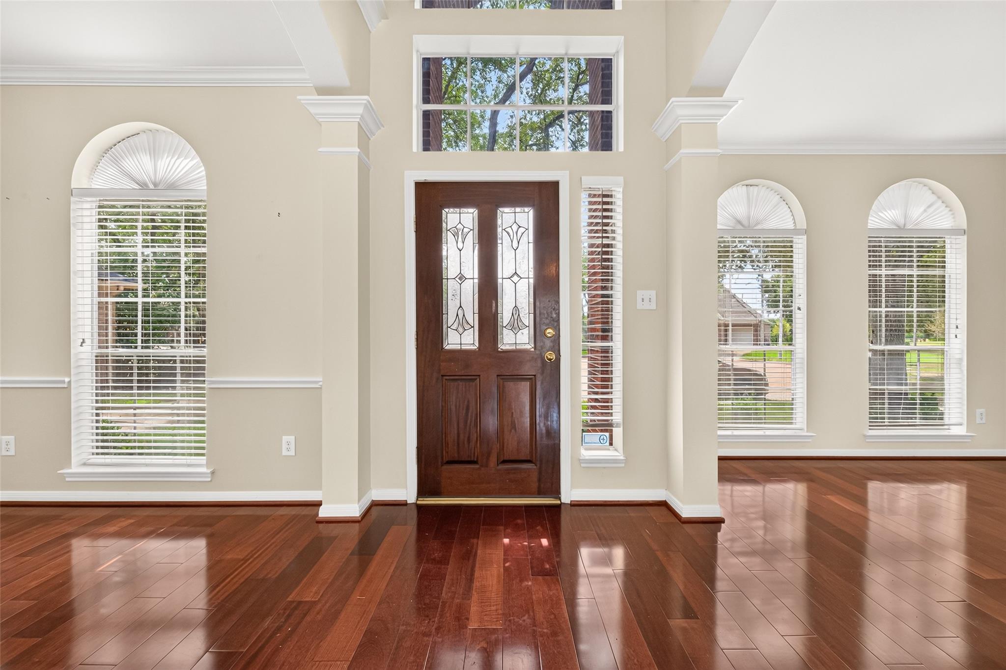 1711 Emma Cove Court