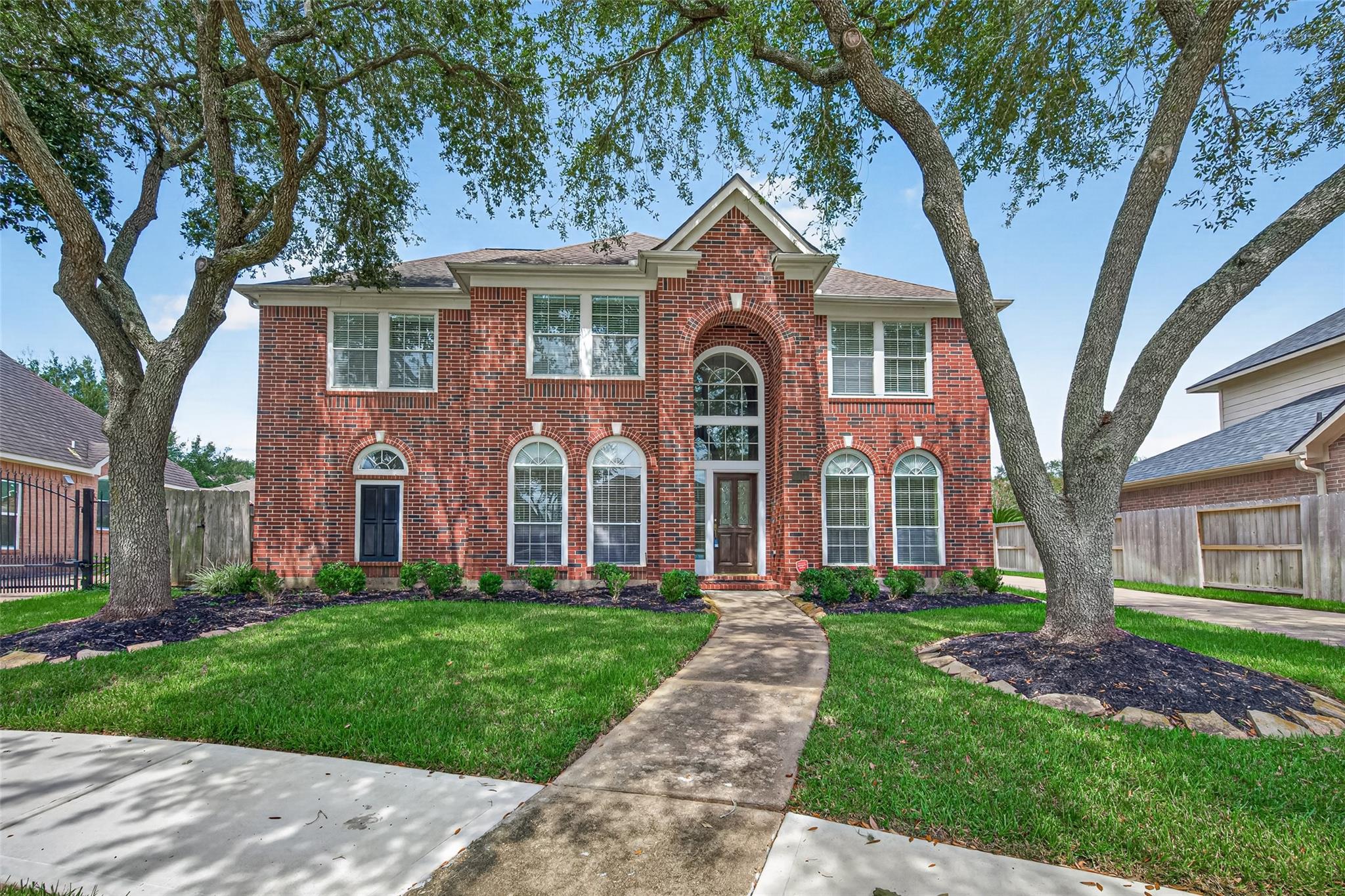 1711 Emma Cove Court