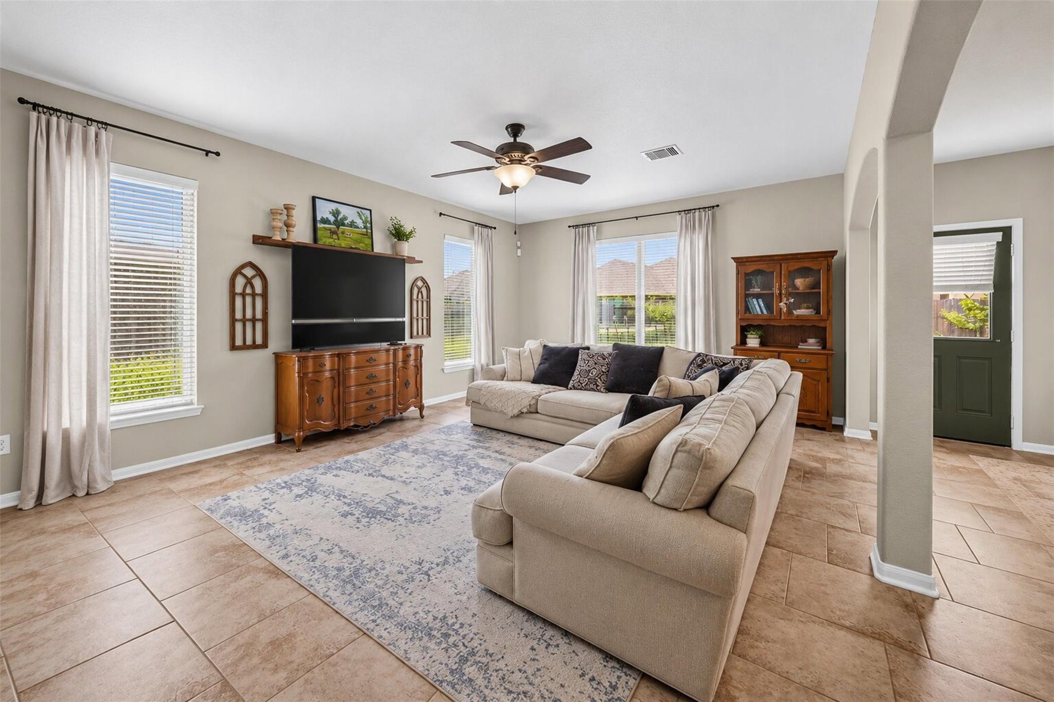 17443 Farm Pasture Trail
