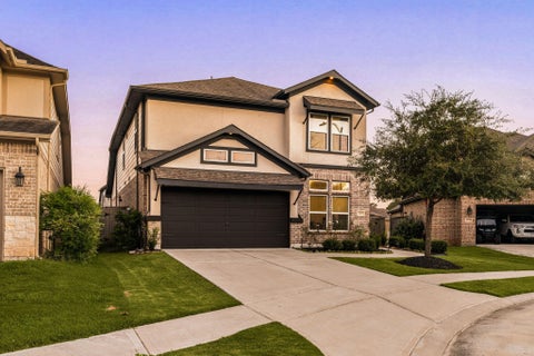 Photo of 30715 Parkside Passage Drive, Fulshear, TX 77441 (MLS # 8416060)