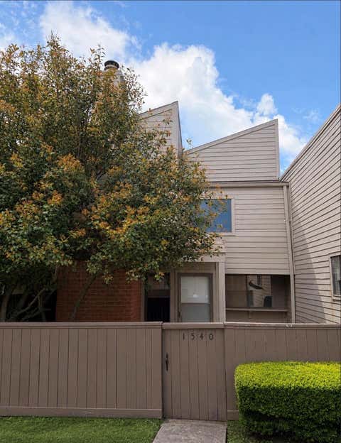 Photo of 1540 Prairie Grove Drive, Houston, TX 77077 (MLS # 84774237)