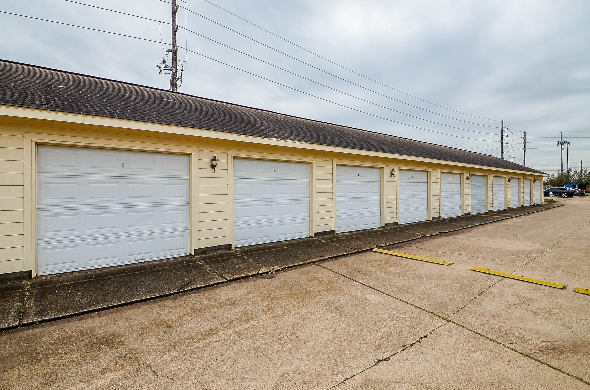 2710 Grants Lake Boulevard I-4