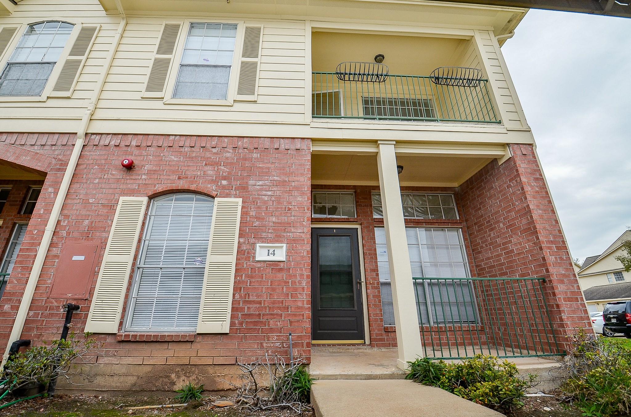 2710 Grants Lake Boulevard I-4