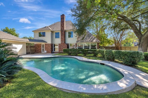 Photo of 15403 Willow Shores Drive, Houston, TX 77062 (MLS # 46729777)