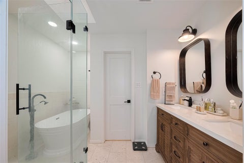 Tiny photo for 3017 Bissonnet Street, Houston, TX 77005 (MLS # 45998361)