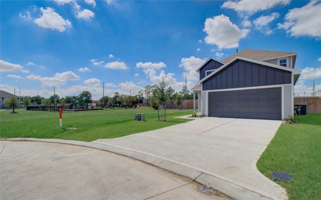 Photo of 22223 Regal Heights Lane, Houston, TX 77073 (MLS # 47739973)