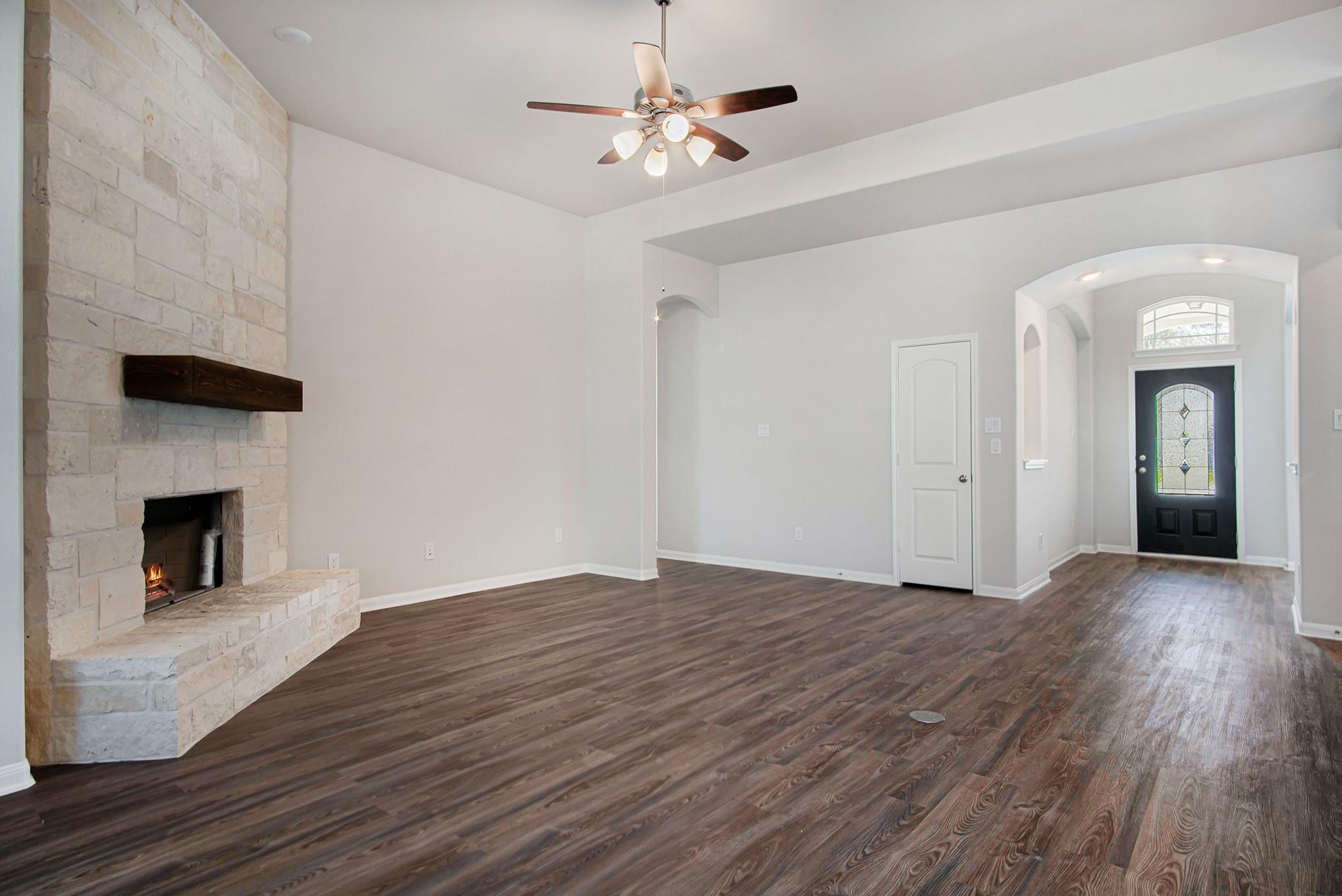 13236 Frio Falls