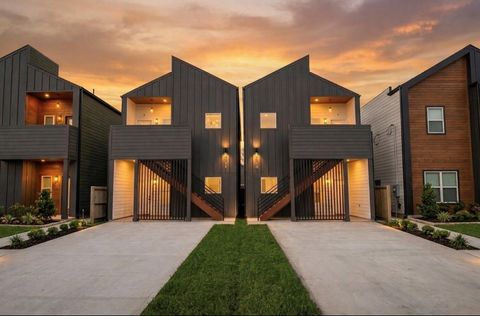 Photo of 9740 Garcroft A-B Street, Houston, TX 77029 (MLS # 14875705)