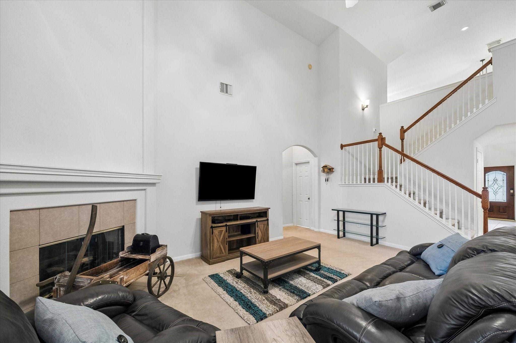 4419 Desert Cliff Court