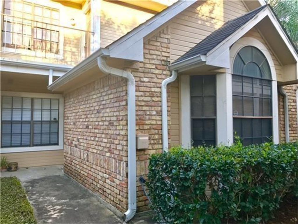 Photo of 2300 Old Spanish Trail #1043, Houston, TX 77054 (MLS # 76303680)